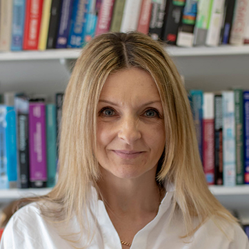 Caroline Elliott