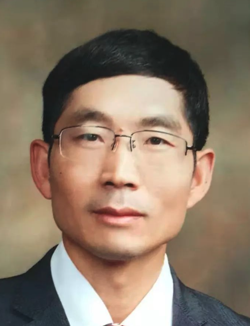 Aizhong Wang