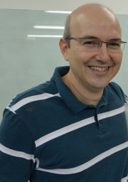 thiago antonio avellar de aquino