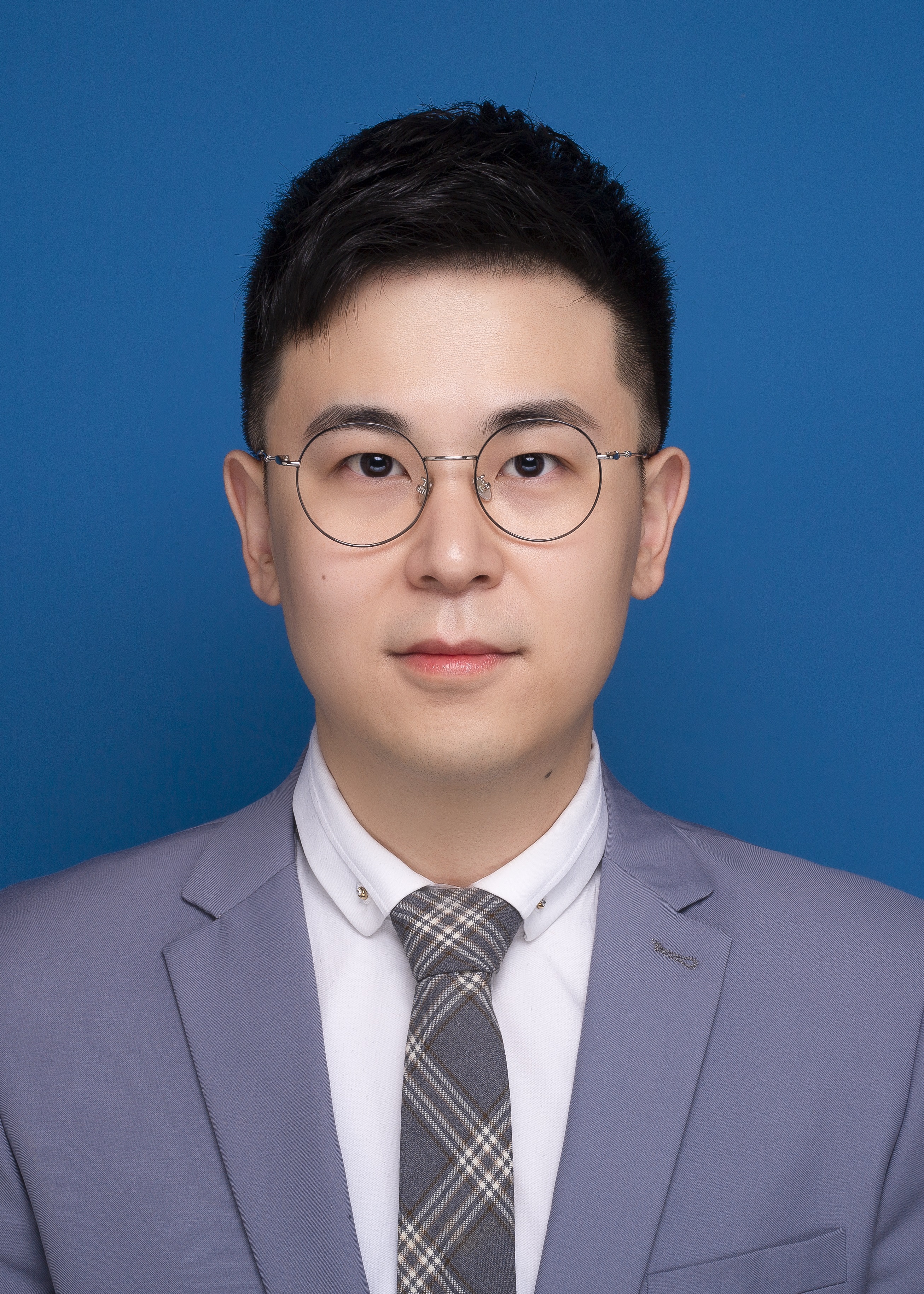 Jingyu Guo