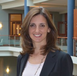Debora Viana Thompson