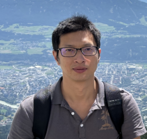 Wenxiong Li