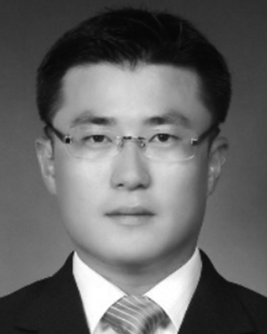 Jong Jae Lee