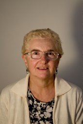 Estela M Valle
