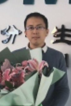 Yongye Huang