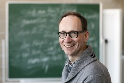 Tom F. H. Smits