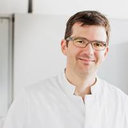 Ulrich H Frey
