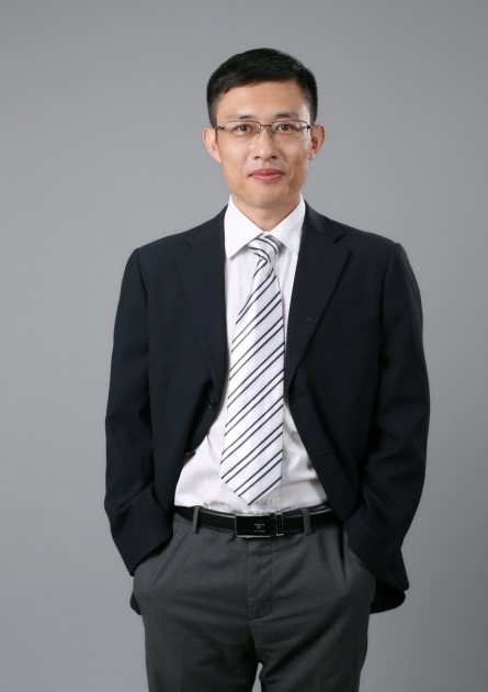 Yunfeng Song