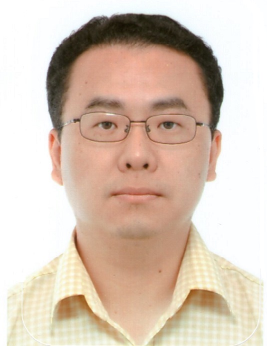 Yongqiang Guan