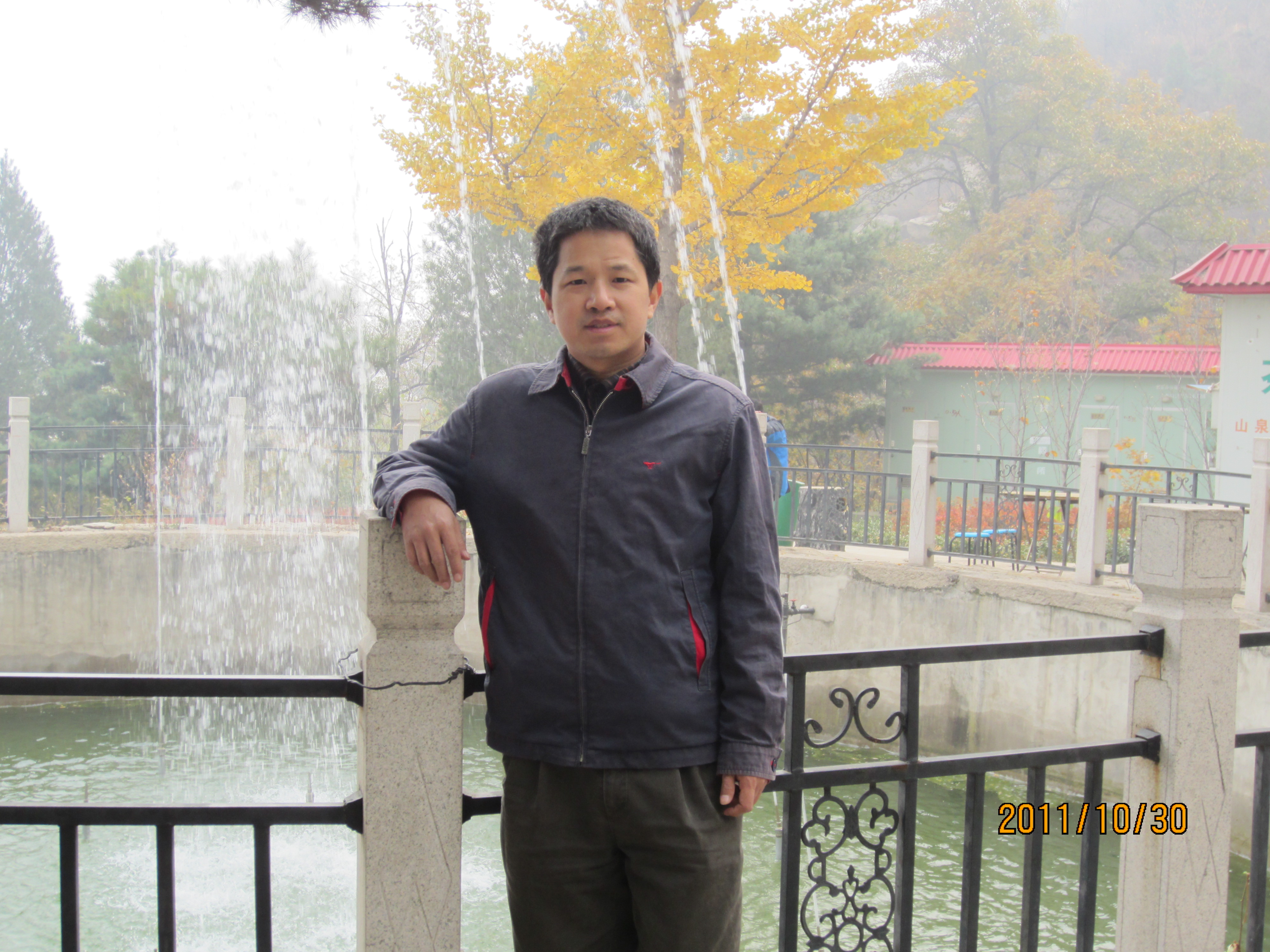 Ruihua Xia