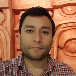 César Hernández-Vélez