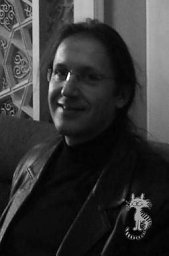 Yiğit Akçali