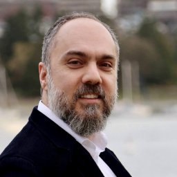 Kamyar Keramatian