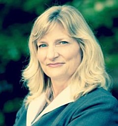 Hinze Susan W