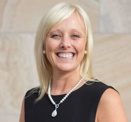 Donna J Sellers