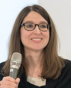 Alice Comi