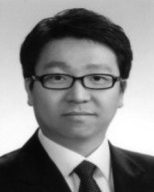 Jihoon Lee