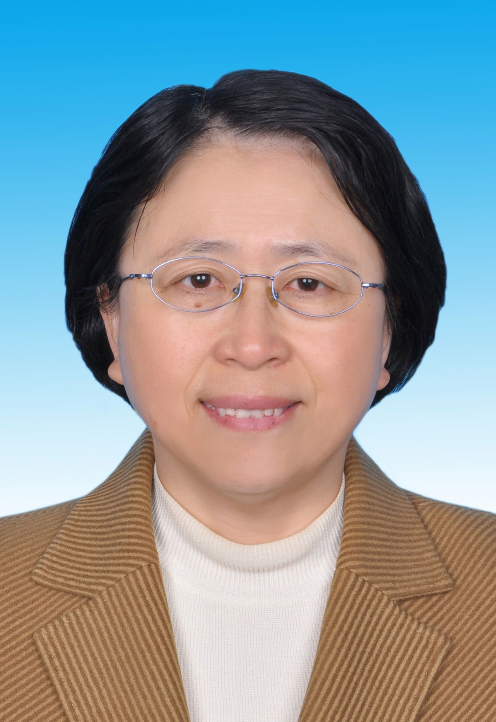 Xiaoyuan Yang