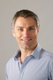 Stefan Hrabar