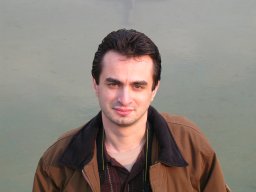 Arsalan Emami-Khoyi