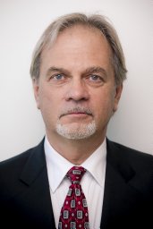 Chester R Jablonski