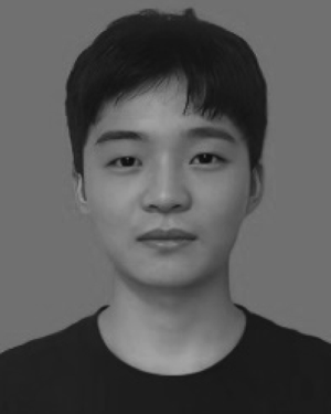 Zhi Li
