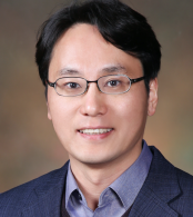 Yong-Hoon Kim