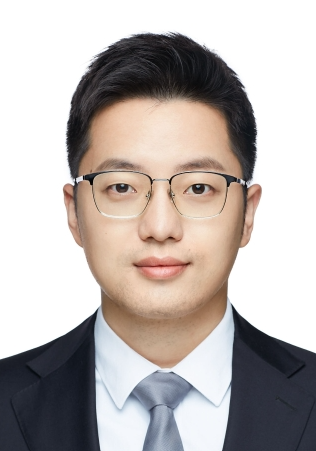 Zhiwei Ye