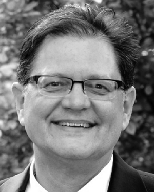Stephen J. Szczecinski