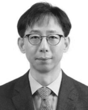 Jae-Woo Lee