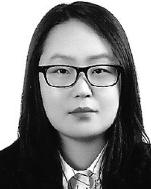Min-Hye Lee