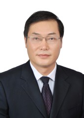 Qinglong Wang