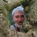 Neil Sanderson