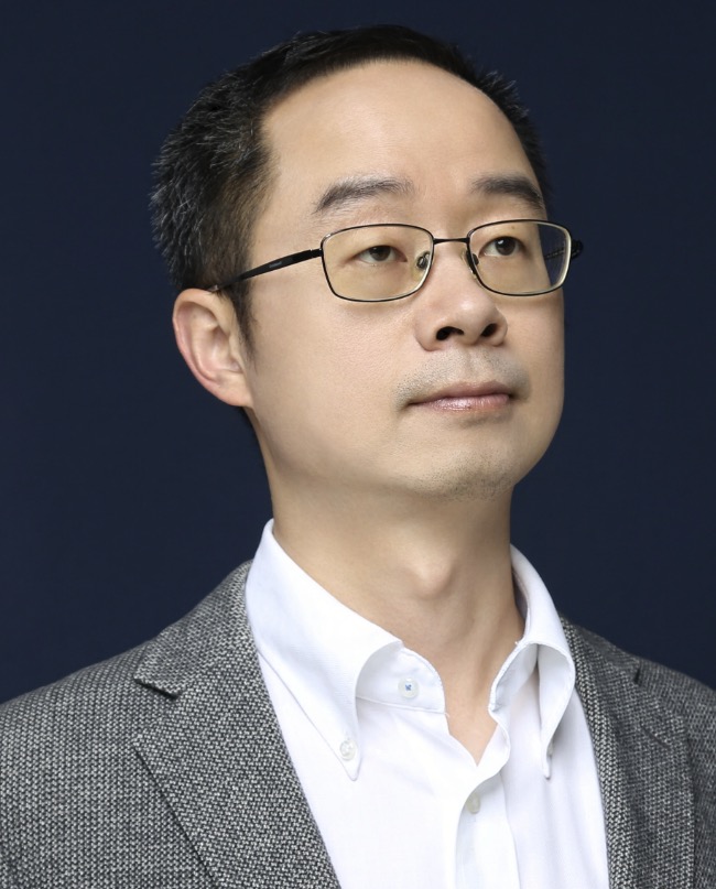Qingyong Li
