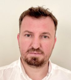 Ersin Tutsak