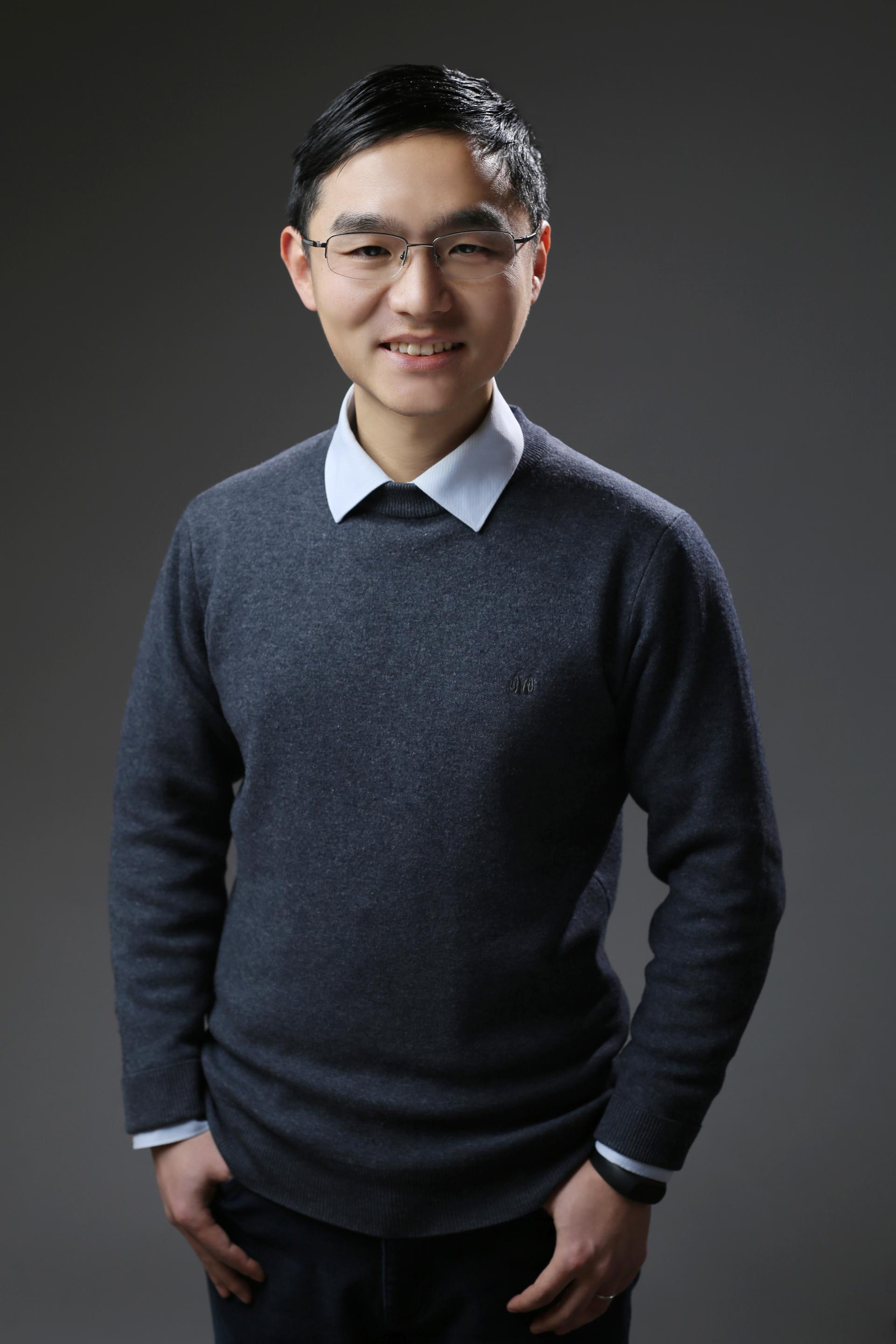 Wenluan Zhang