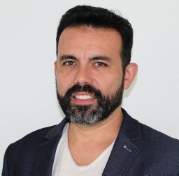 Alvaro Munoz-Castro