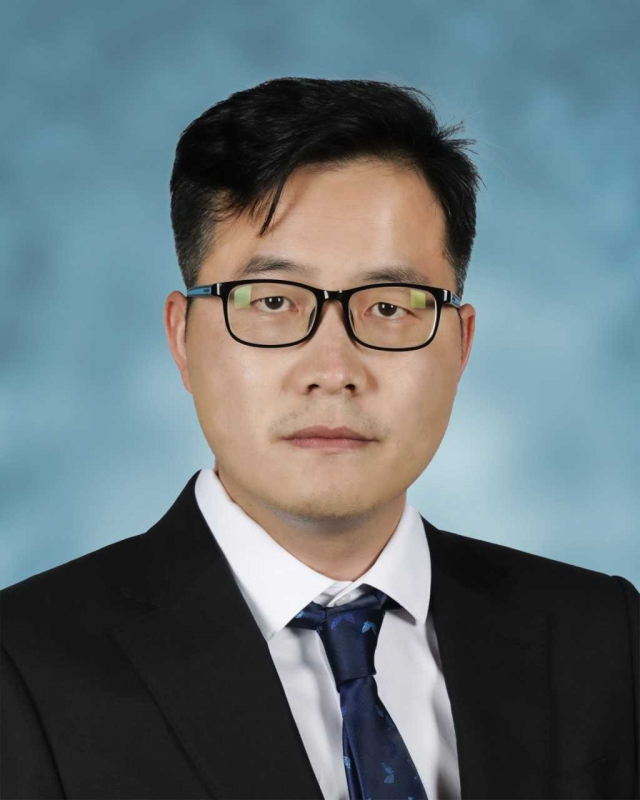 Tianpeng Yin