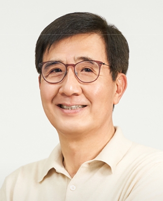 Sunghak Lee
