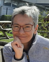 Annette E. Gotz