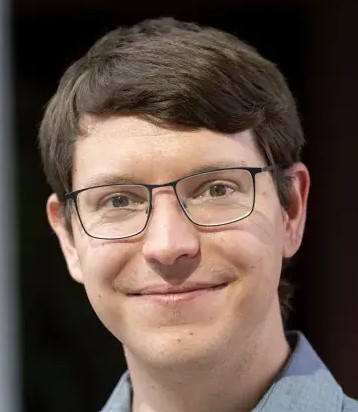 Dominik Moritz