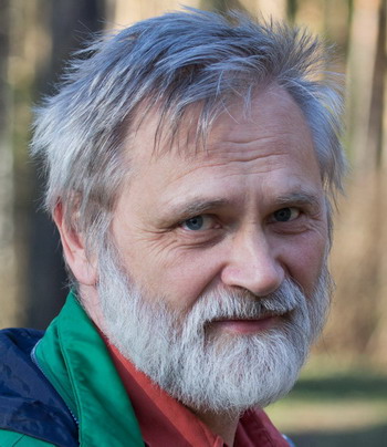 Vladimir I. Korobov