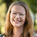 Saskia S Arndt
