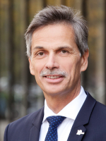 Jörg Becker