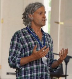 Emanuele Castano