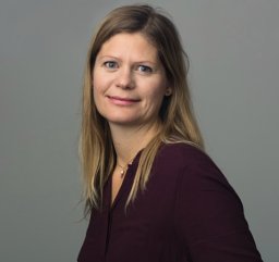 Ann-Karina Henriksen