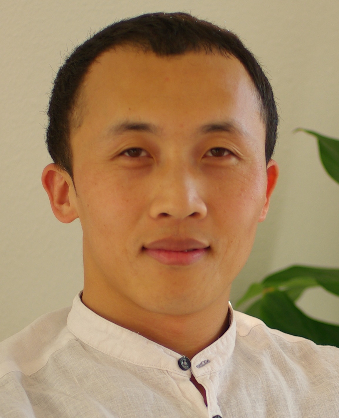 Shengbo Guo