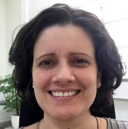 Flavia L Lopes