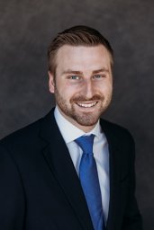 Stephen J Hartman