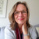 Lucienne B van der Meer